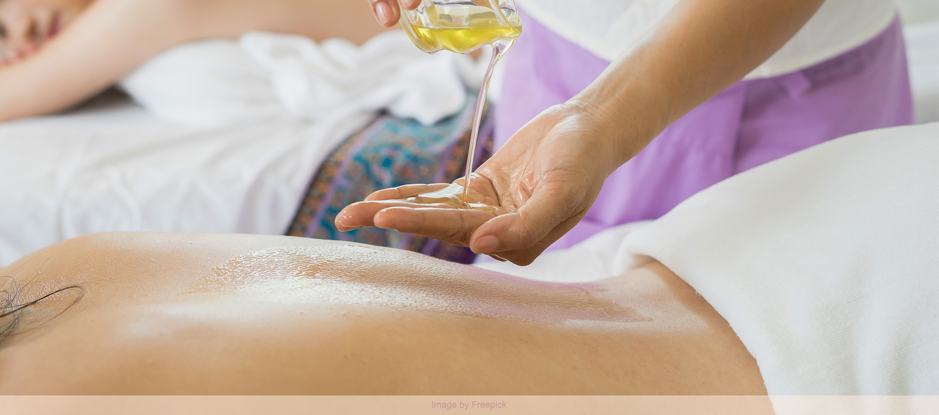 Massaggio con oli essenziali